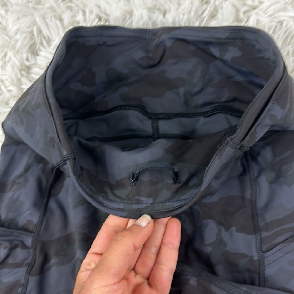 Lululemon Fast and Free Short 10" Incognito Camo Multi Grey - Picture 3 of 5